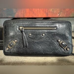 Balenciaga Wallet - black